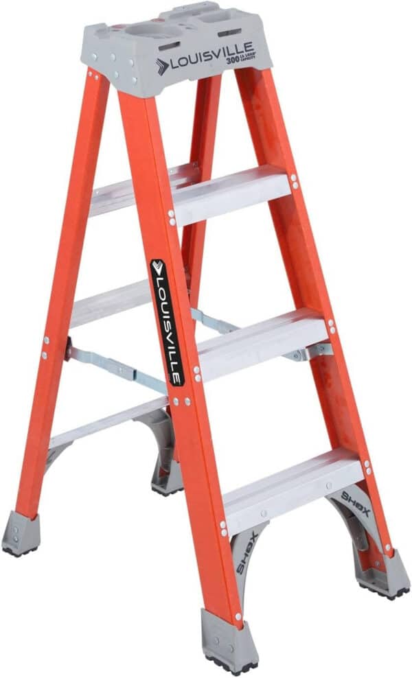 LADDER STEP FIBERGLASS 4' 300lb